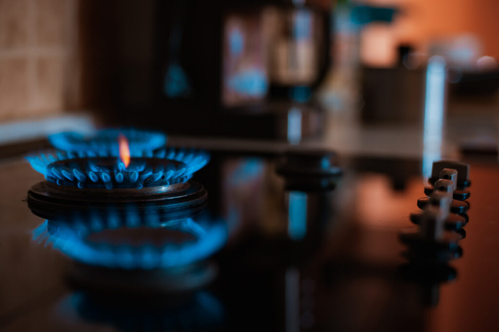 EXPERTOS EN EFICIENCIA Y AHORRO ENERGÉTICO